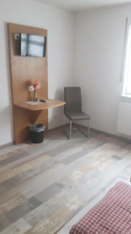 Gaestehaus Engelhard Pension Karbach  Εξωτερικό φωτογραφία